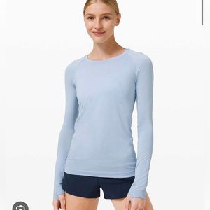 Lululemon Run Swiftly Tech Long-Sleeve Shirt 2.0 light blue size 8